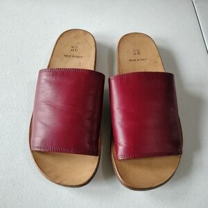 Moma Flat Red Italian Leather Slide Sandals Euro 37 US 6.5 Travel Vacation